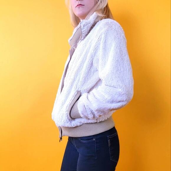 2014 Patagonia Fuzzy Fleece Cream White Parka Jacket - S - Picture 4 of 12